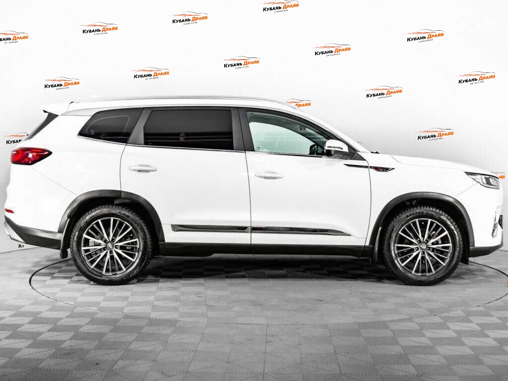 Chery Tiggo 8 Pro 2021 года с пробегом. Фото: #3