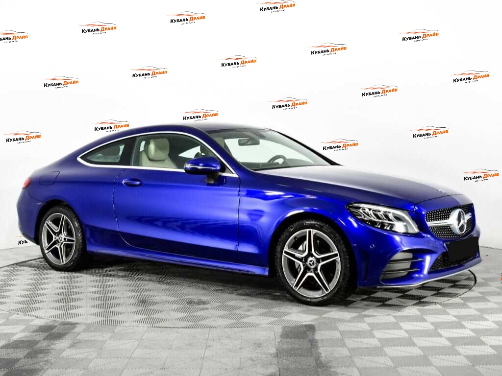 Mercedes-Benz C-Класс 2019 года с пробегом. Фото: #2