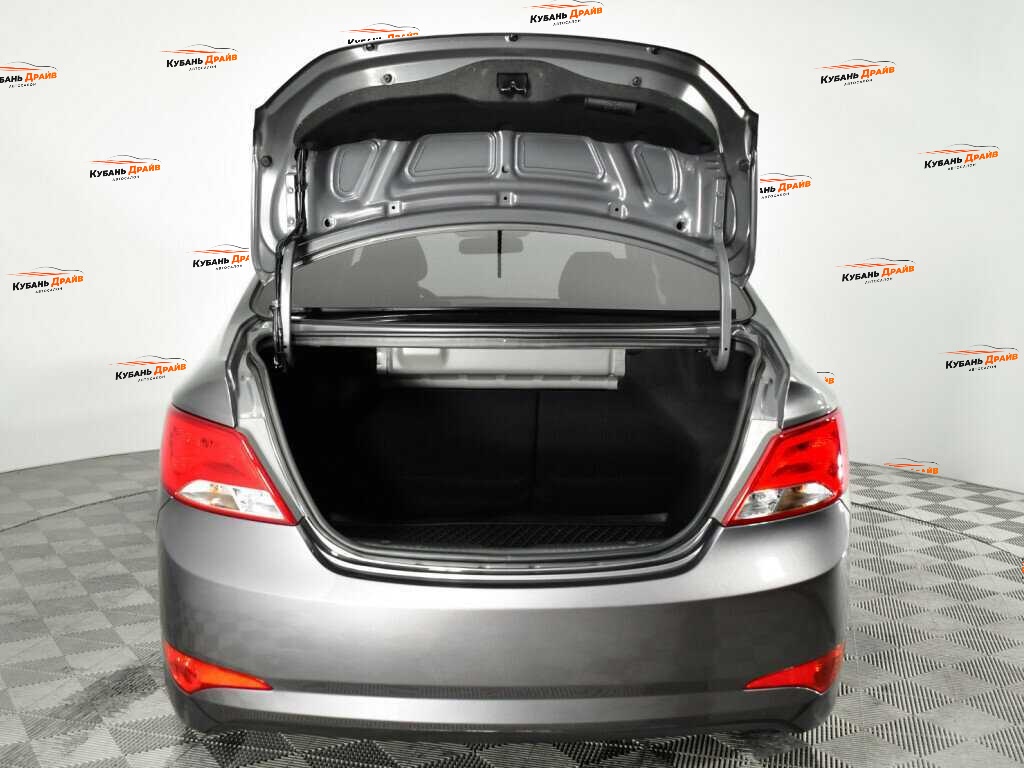 Hyundai Solaris 2014 года с пробегом. Фото: #14