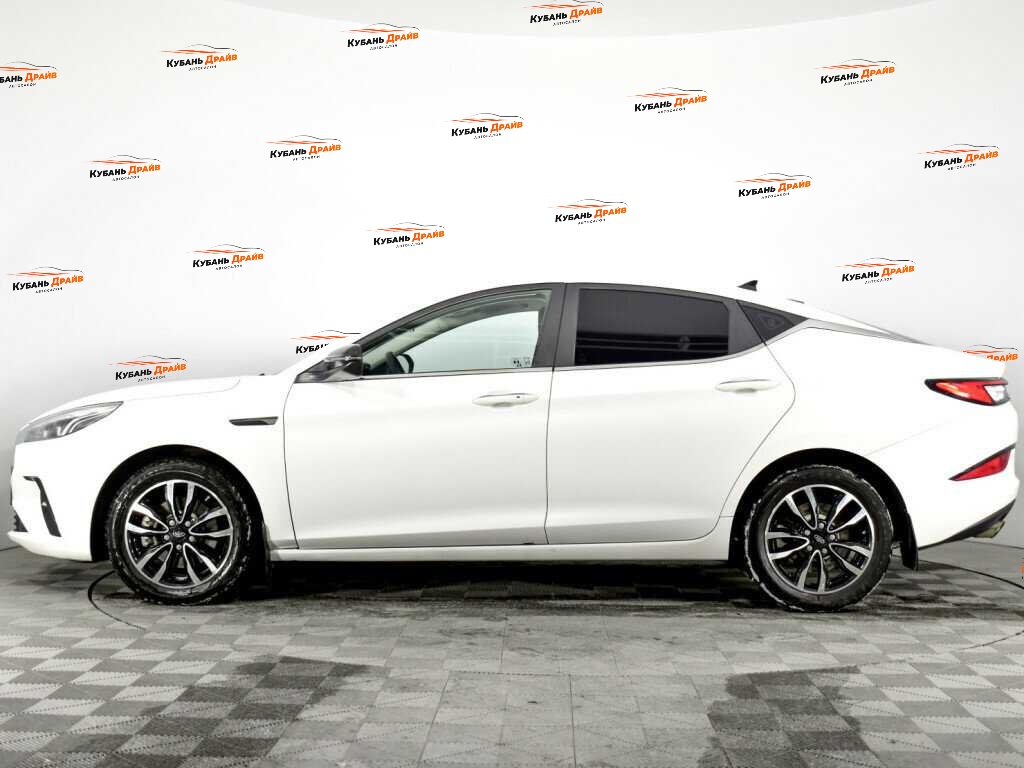 JAC J7 2021 года с пробегом. Фото: #7