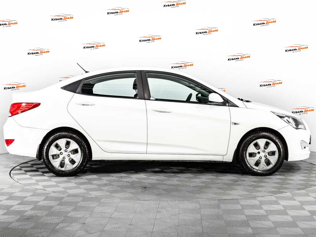 Hyundai Solaris 2016 года с пробегом. Фото: #3