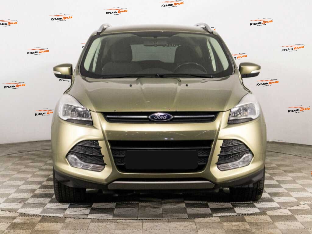 Ford Kuga 2014 года с пробегом. Фото: #1
