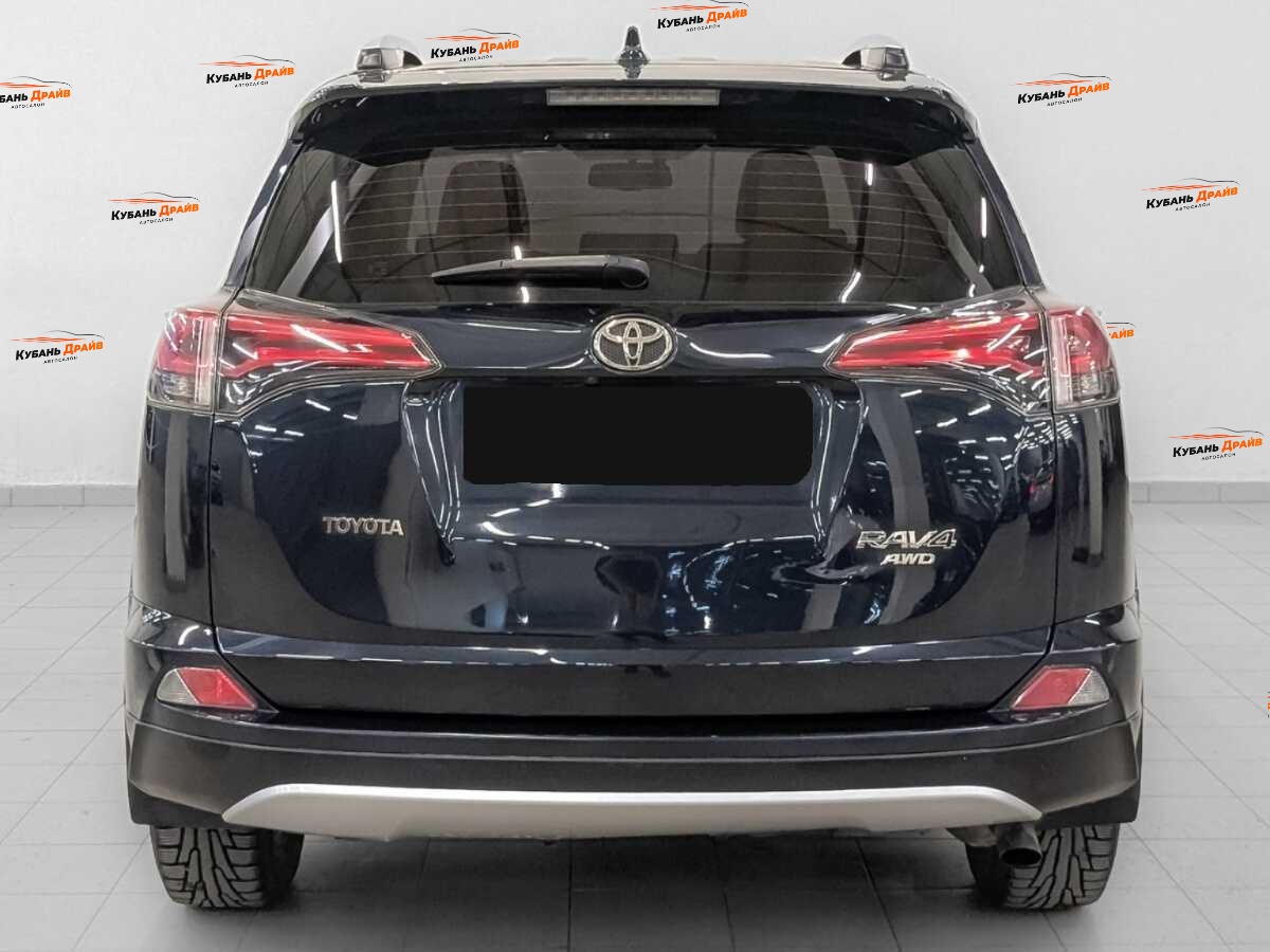 Toyota RAV4 2017 года с пробегом. Фото: #5