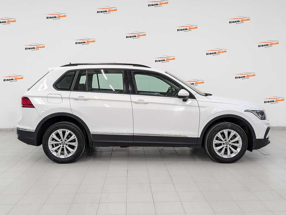 Volkswagen Tiguan 2021 года с пробегом. Фото: #3