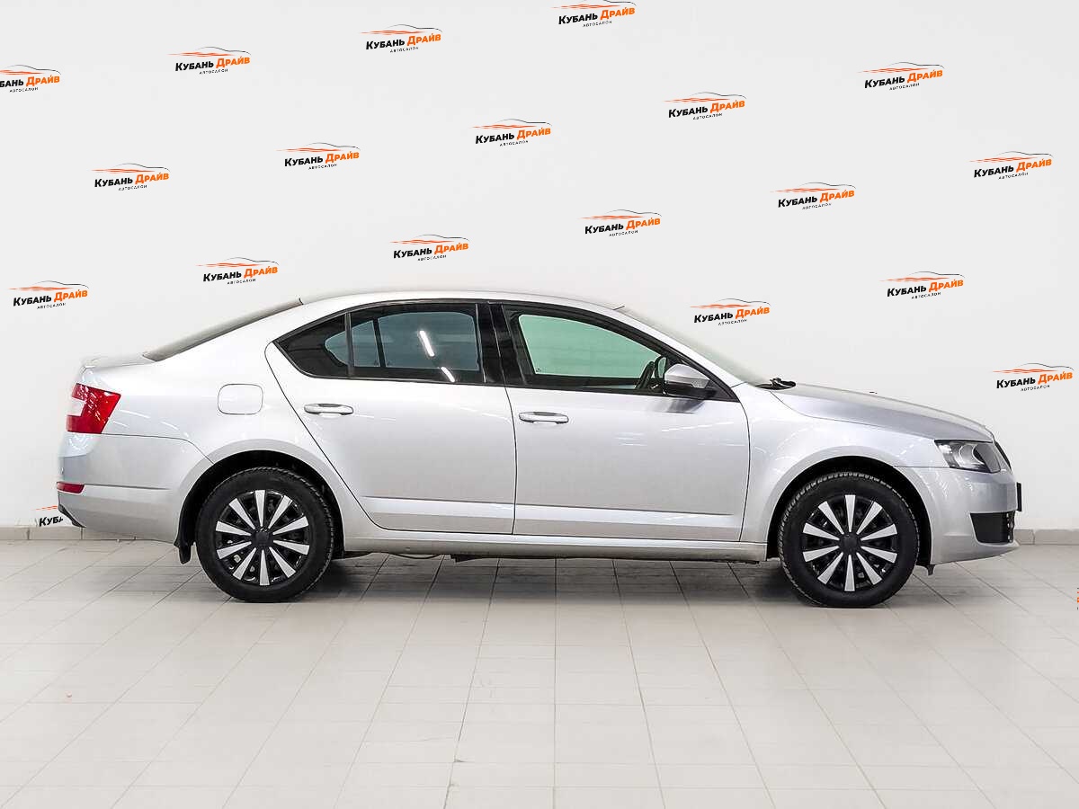 Skoda Octavia 2016 года с пробегом. Фото: #3
