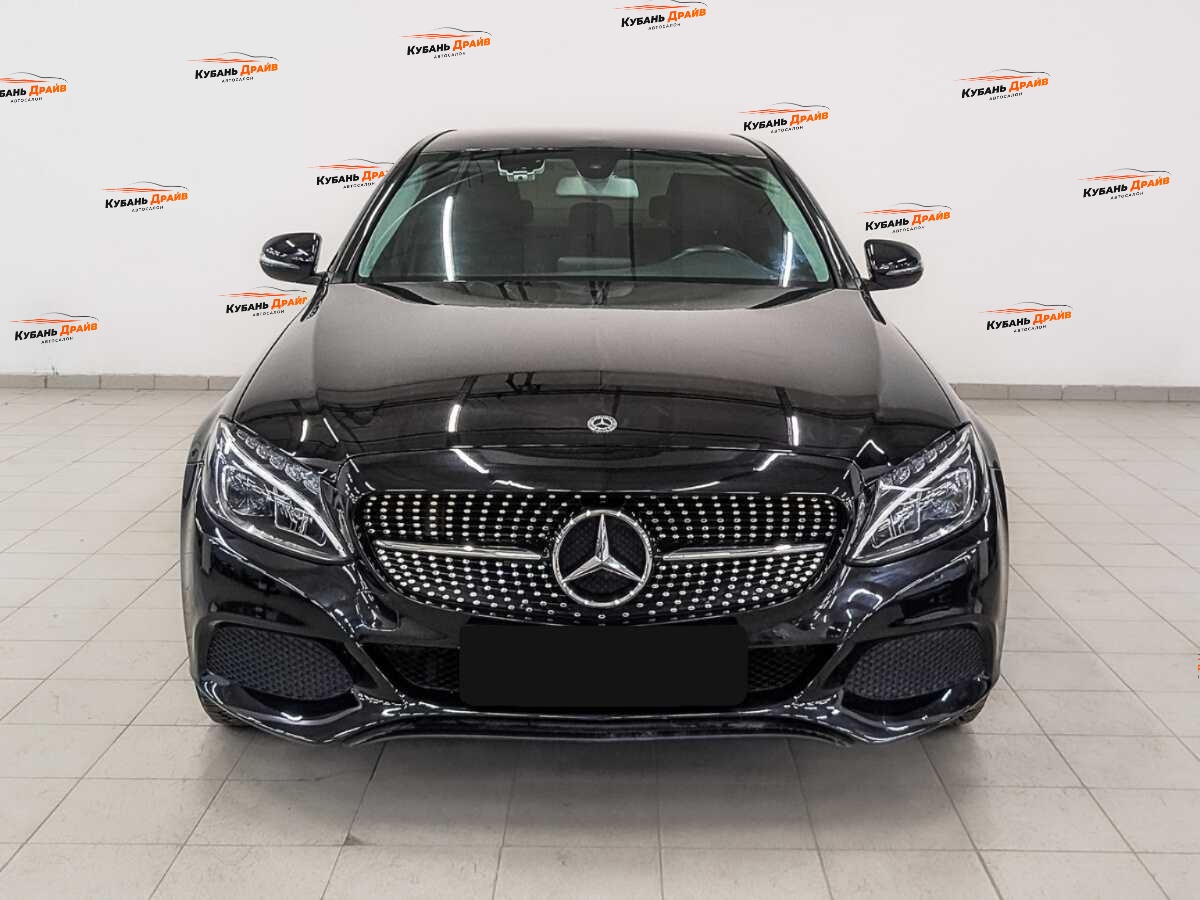 Mercedes-Benz C-Класс 2018 года с пробегом. Фото: #1