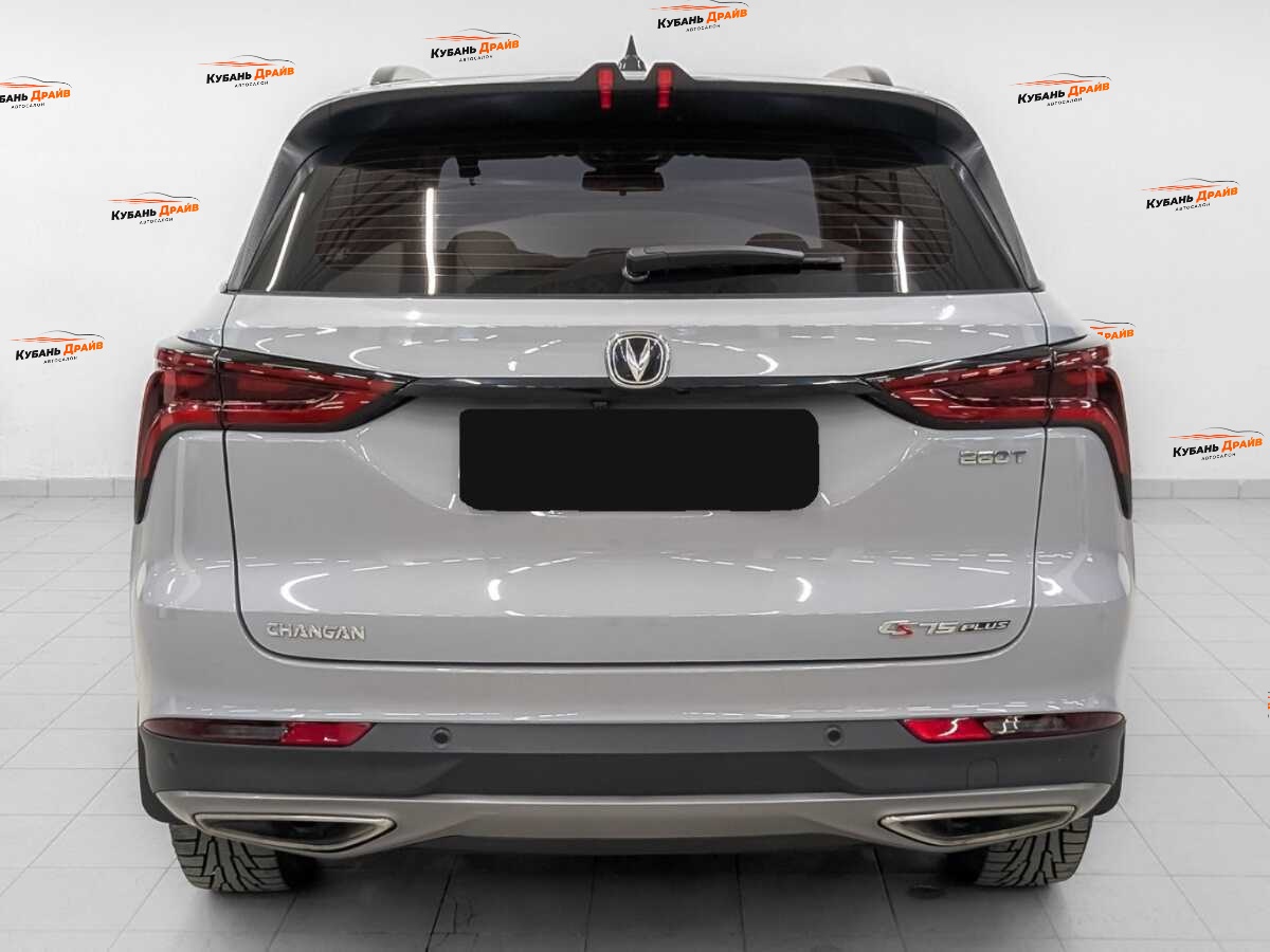 Changan CS75 Plus 2023 года с пробегом. Фото: #5