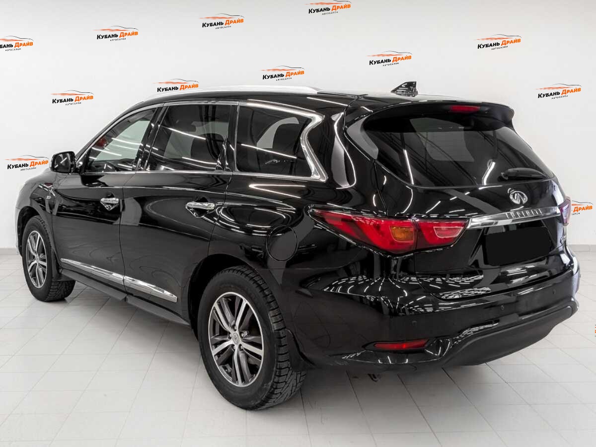 Infiniti QX60 2017 года с пробегом. Фото: #6