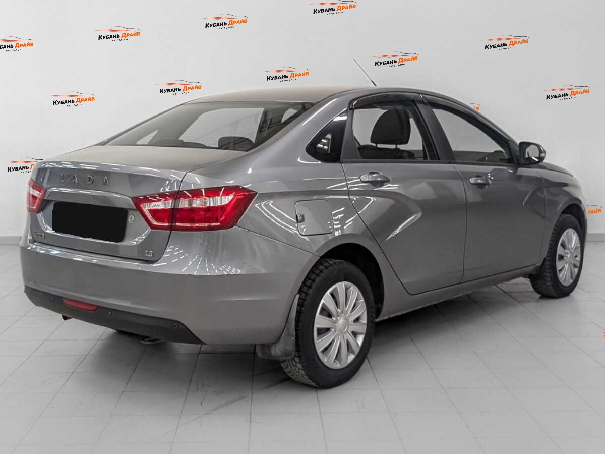 Lada (ВАЗ) Vesta 2017 года с пробегом. Фото: #4