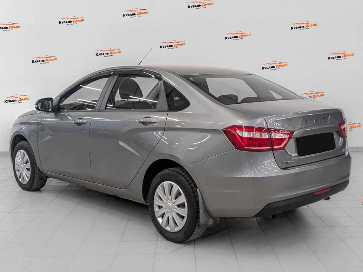 Lada (ВАЗ) Vesta 2017 года с пробегом. Фото: #6