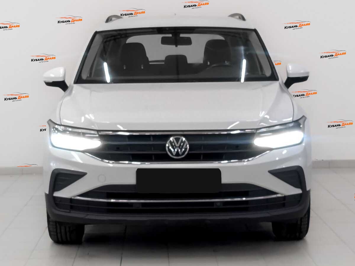 Volkswagen Tiguan 2021 года с пробегом. Фото: #1