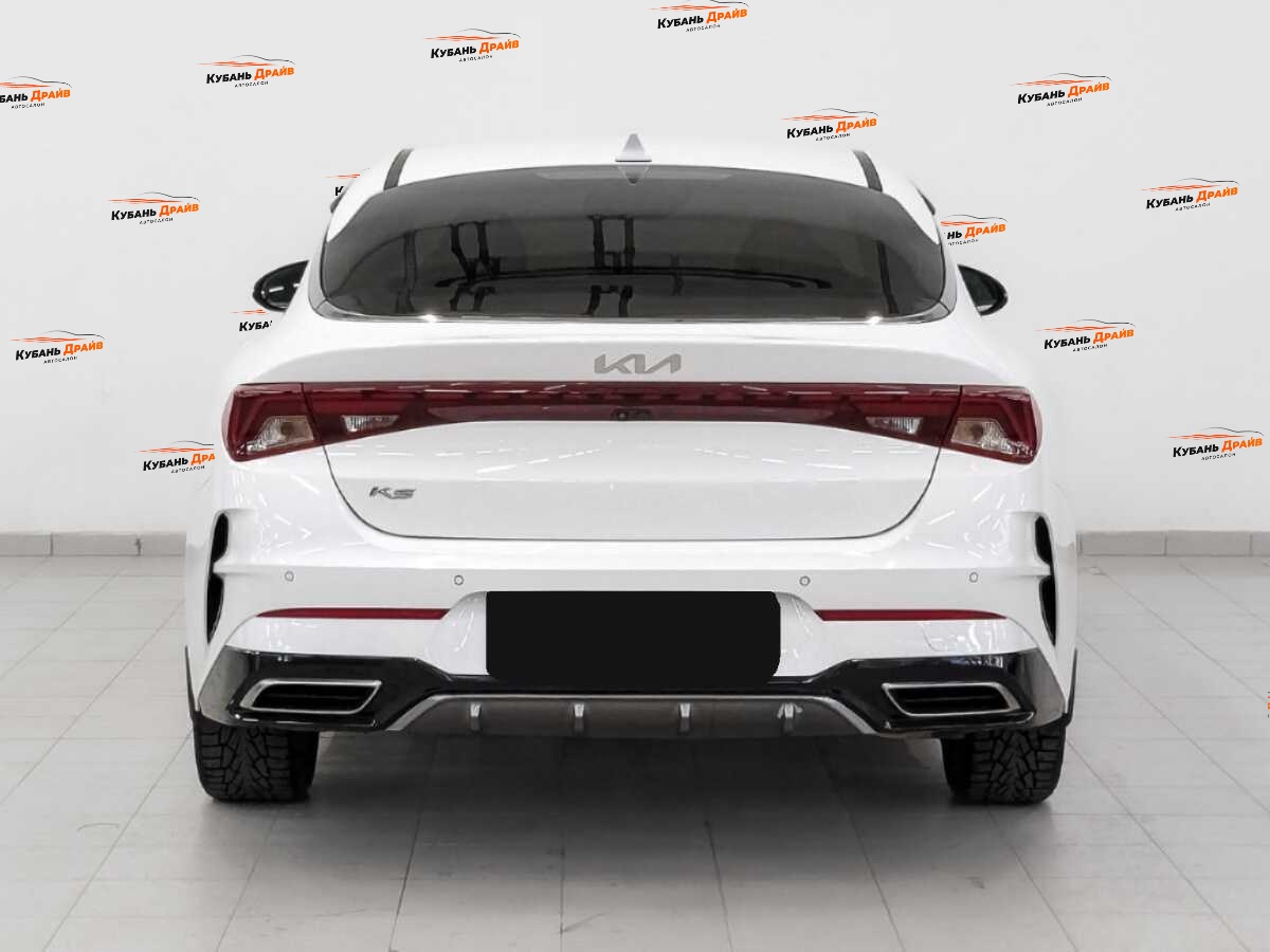 Kia K5 2022 года с пробегом. Фото: #5