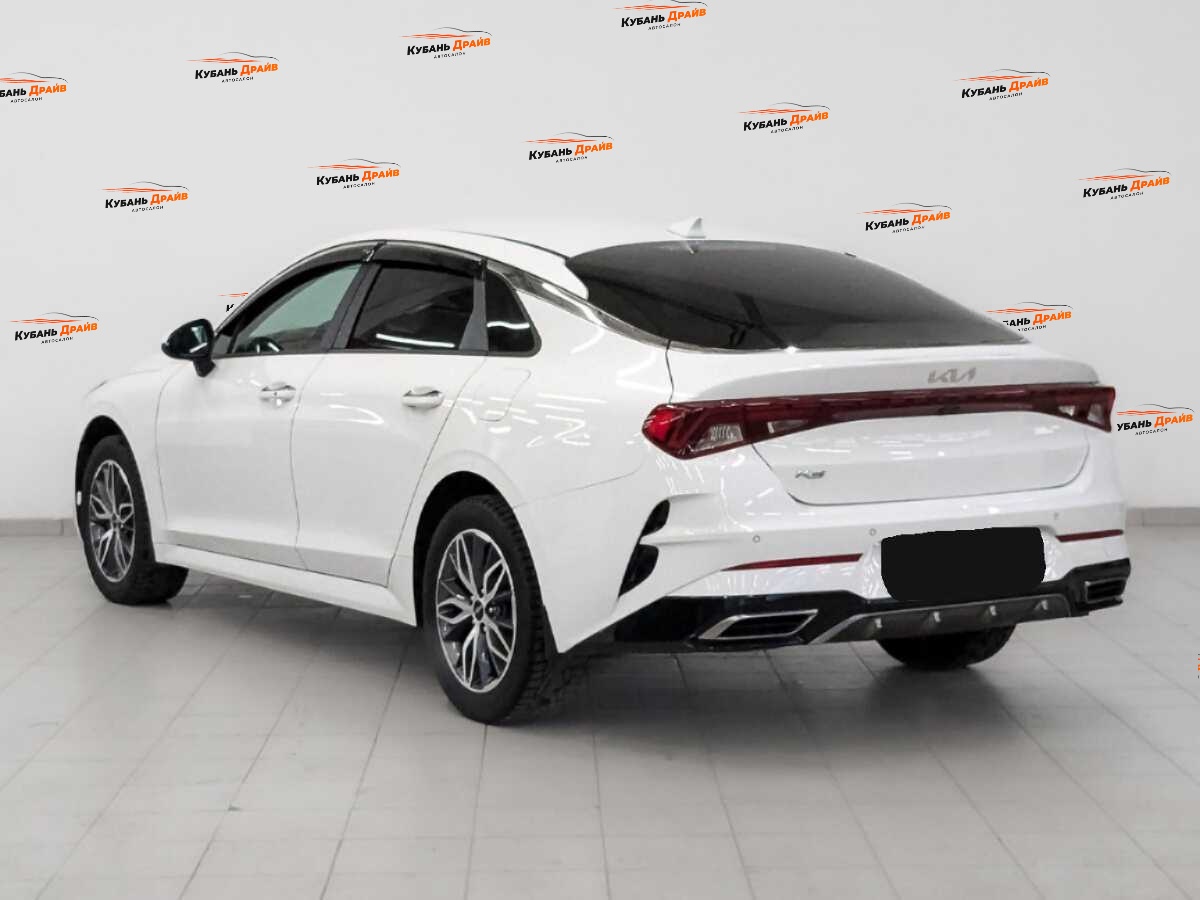 Kia K5 2022 года с пробегом. Фото: #6