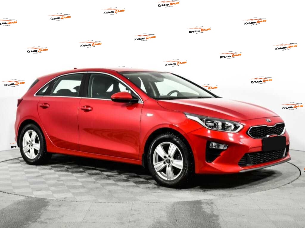 Kia Ceed 2018 года с пробегом. Фото: #2
