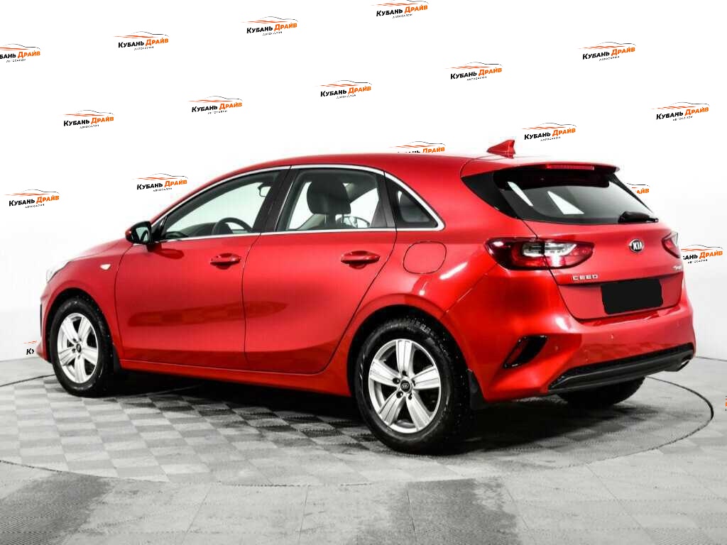 Kia Ceed 2018 года с пробегом. Фото: #6