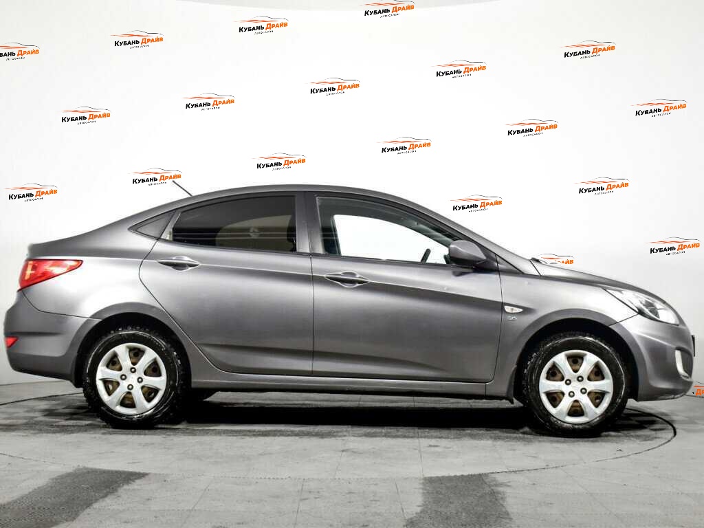 Hyundai Solaris 2014 года с пробегом. Фото: #3