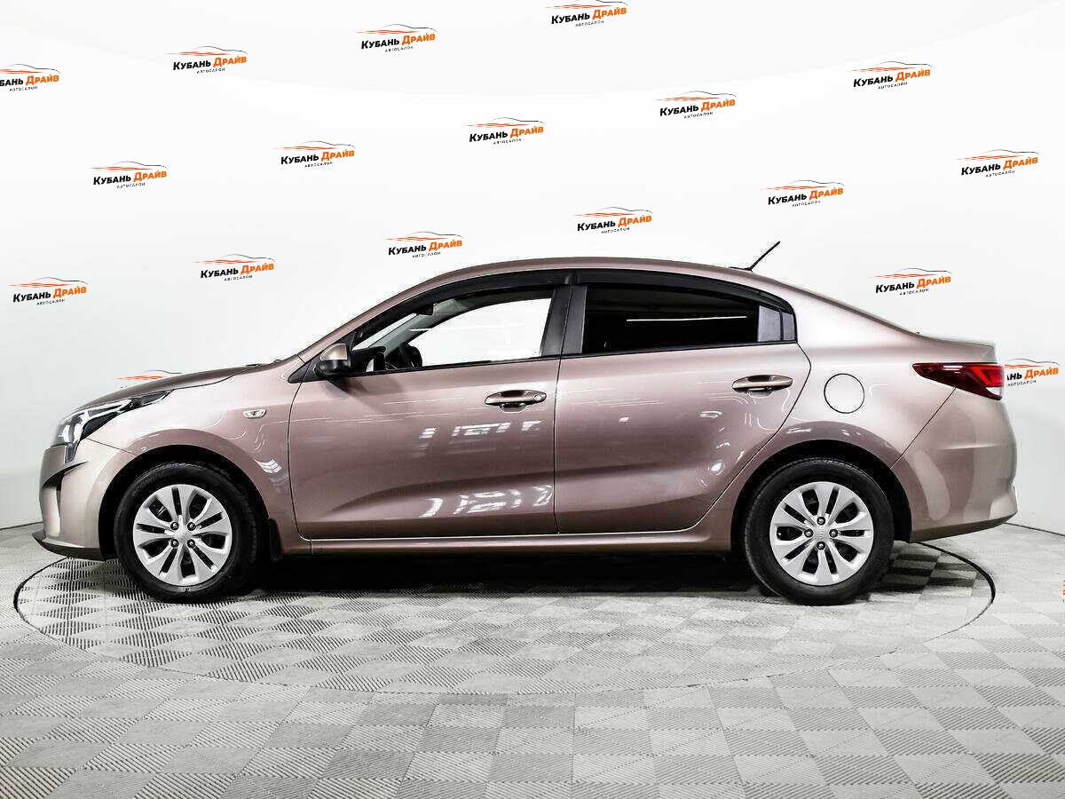 Kia Rio 2021 года с пробегом. Фото: #7