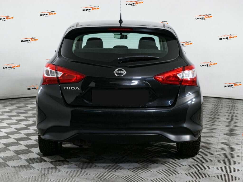Nissan Tiida 2015 года с пробегом. Фото: #4