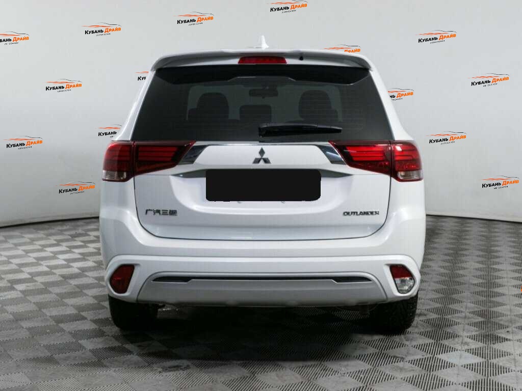 Mitsubishi Outlander 2022 года с пробегом. Фото: #4