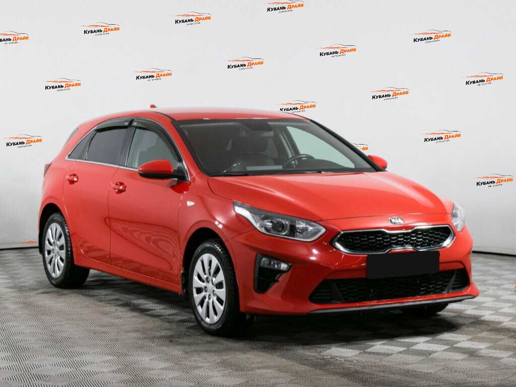 Kia Ceed 2020 года с пробегом. Фото: #2