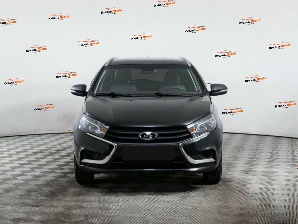 Lada (ВАЗ) Vesta 2021 года с пробегом. Фото: #1