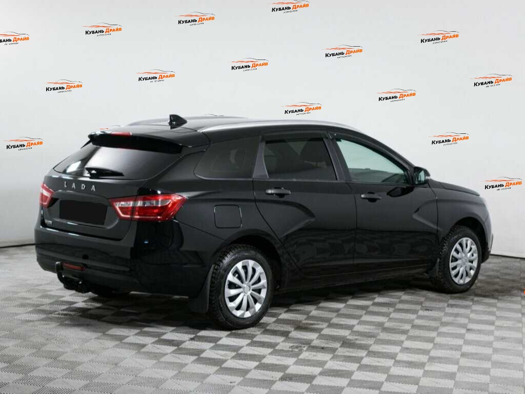 Lada (ВАЗ) Vesta 2021 года с пробегом. Фото: #3