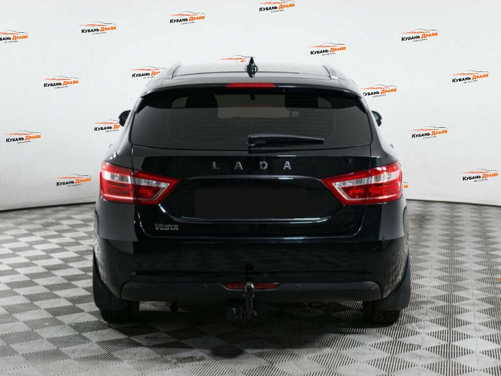 Lada (ВАЗ) Vesta 2021 года с пробегом. Фото: #4