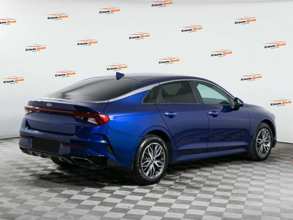 Kia K5 2021 года с пробегом. Фото: #3