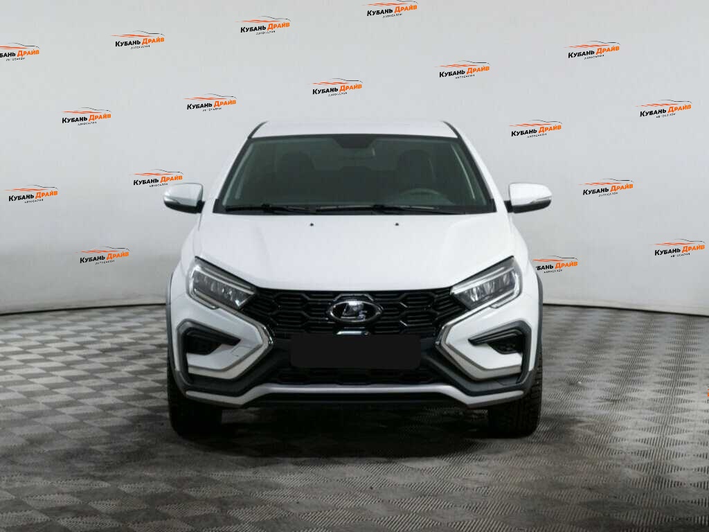 Lada (ВАЗ) Vesta 2023 года с пробегом. Фото: #1