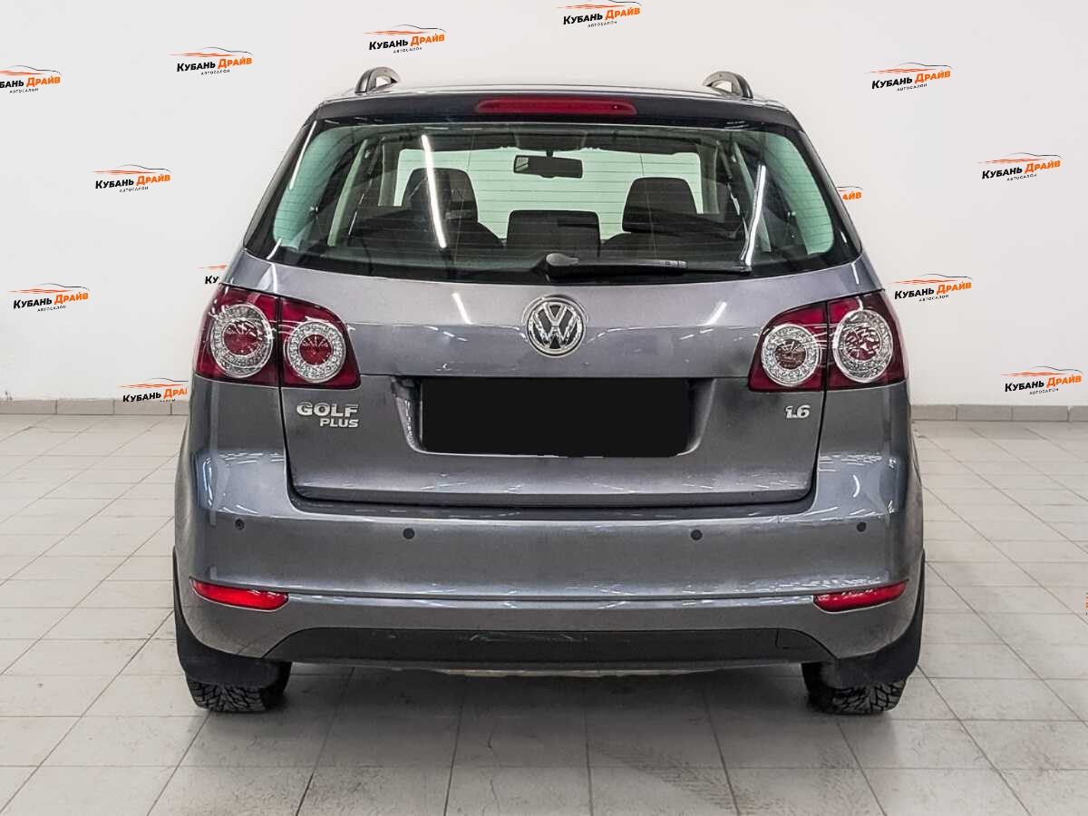 Volkswagen Golf Plus 2012 года с пробегом. Фото: #5