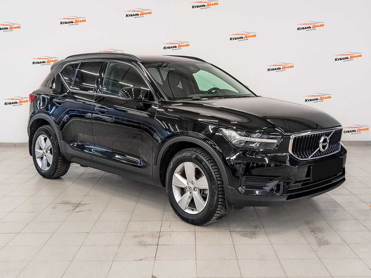 Volvo XC40 2019 года с пробегом. Фото: #2