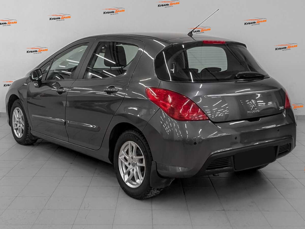 Peugeot 308 2012 года с пробегом. Фото: #6