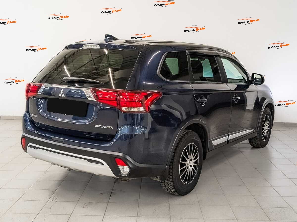 Mitsubishi Outlander 2019 года с пробегом. Фото: #4