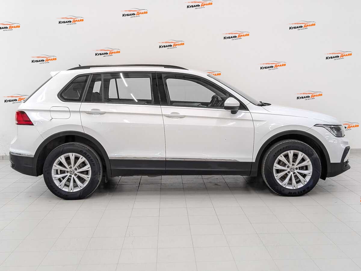 Volkswagen Tiguan 2021 года с пробегом. Фото: #3