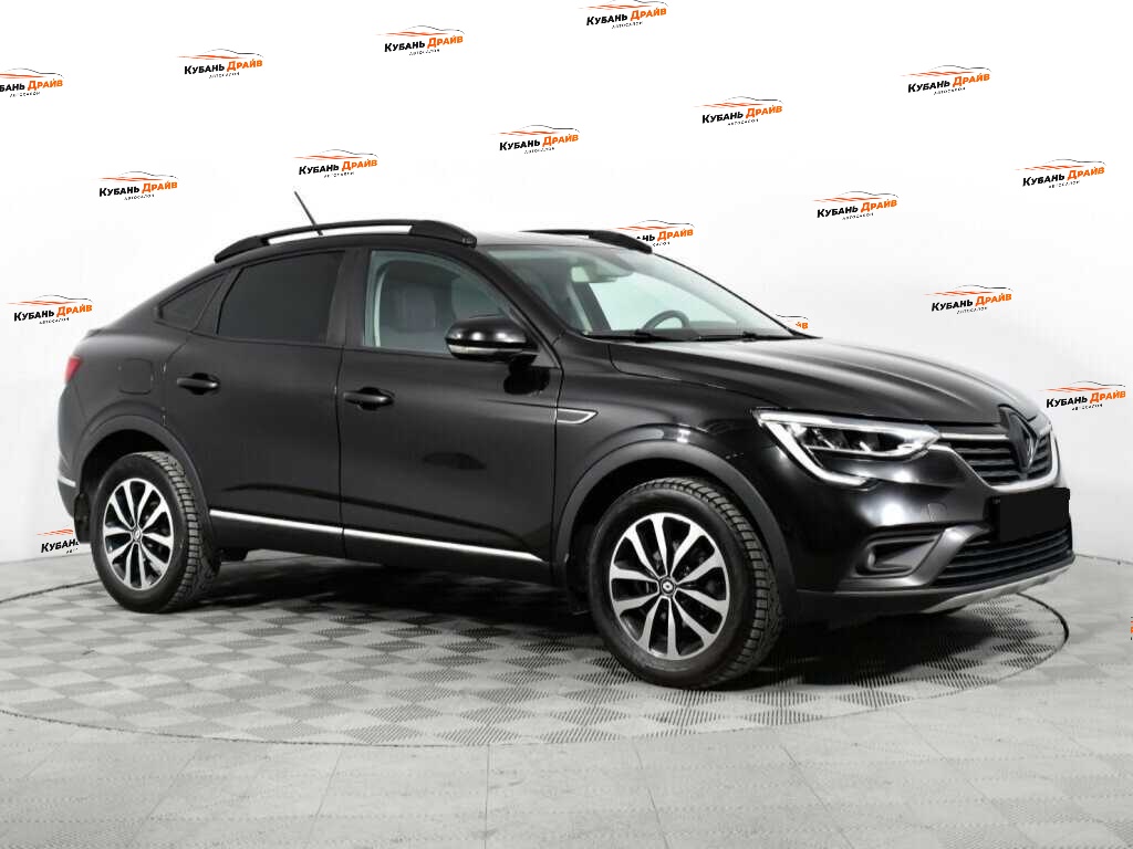 Renault Arkana 2021 года с пробегом. Фото: #2