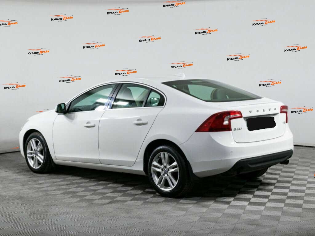 Volvo S60 2012 года с пробегом. Фото: #5