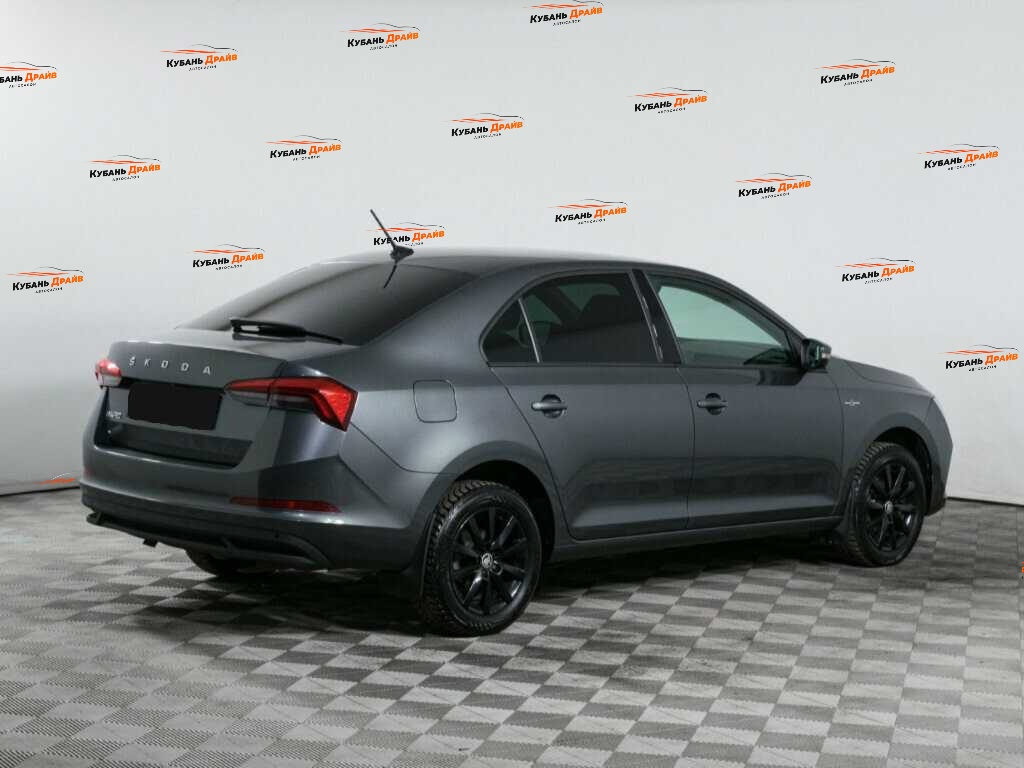 Skoda Rapid 2021 года с пробегом. Фото: #3