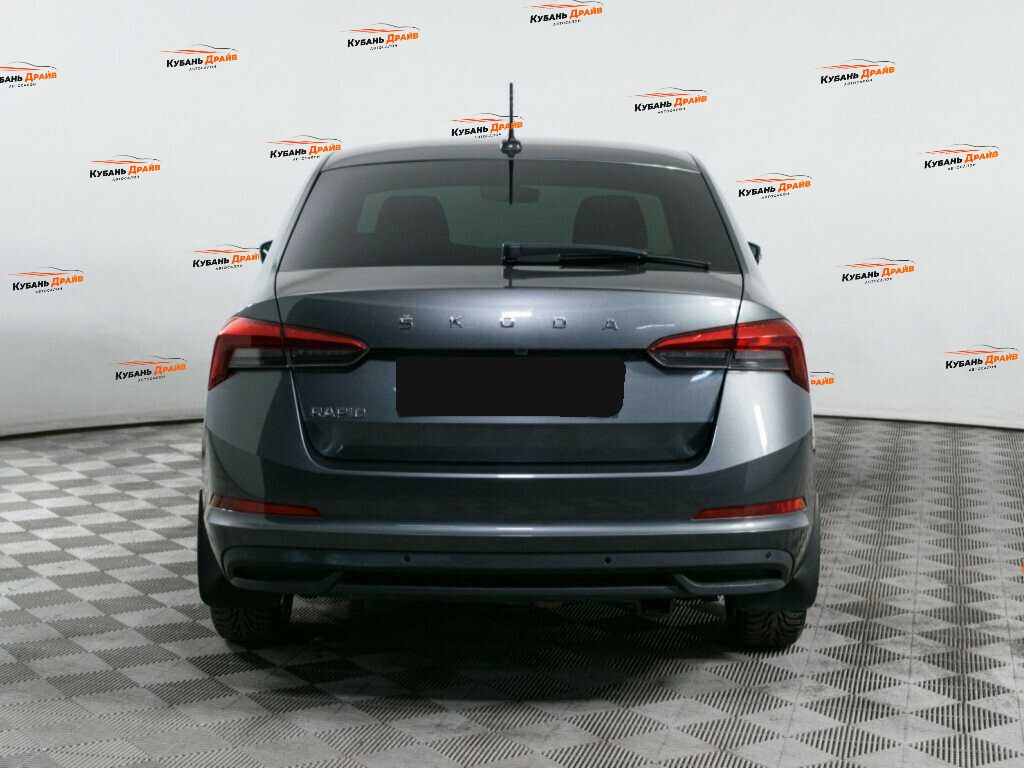 Skoda Rapid 2021 года с пробегом. Фото: #4