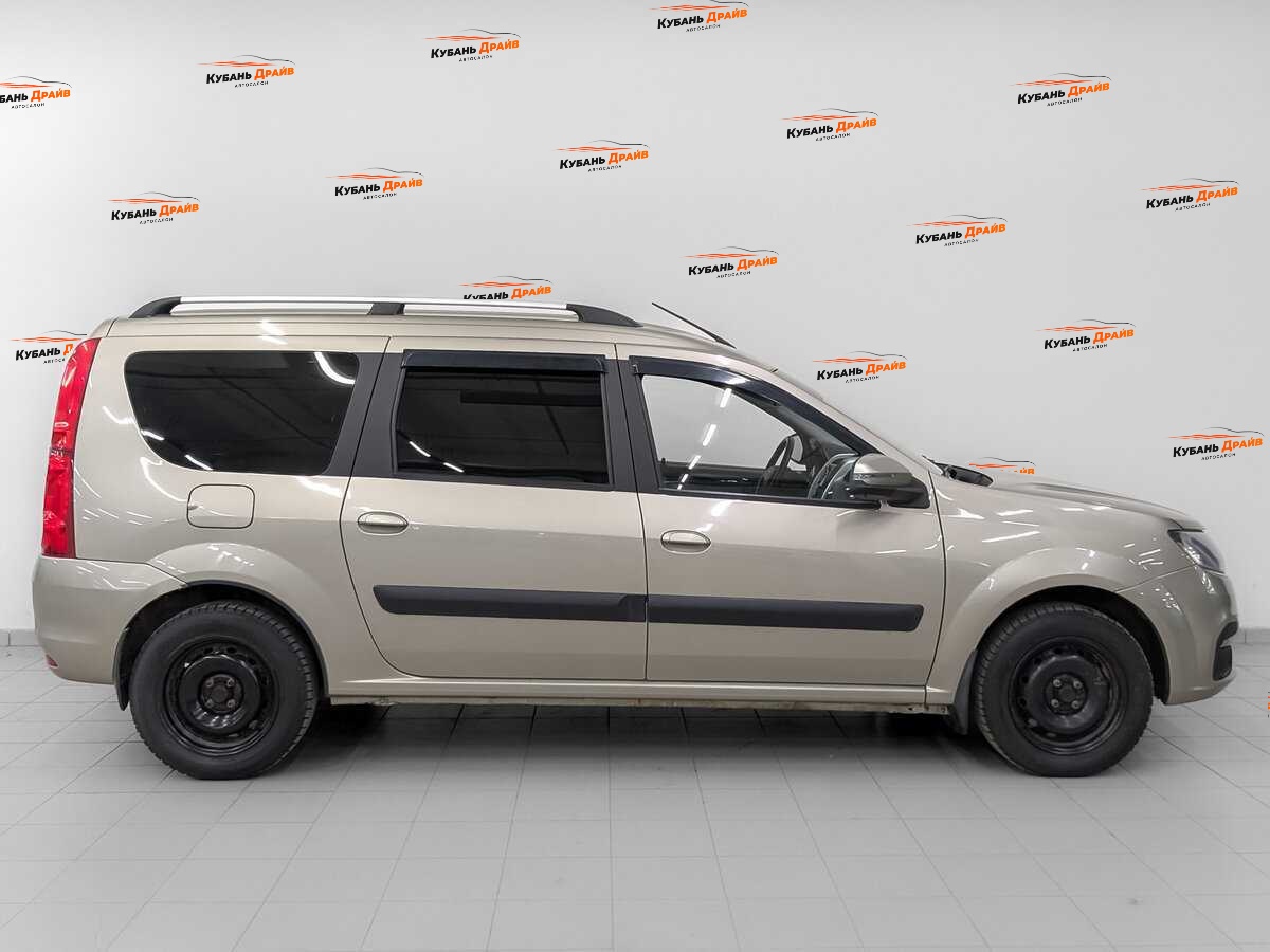 Lada (ВАЗ) Largus 2021 года с пробегом. Фото: #3
