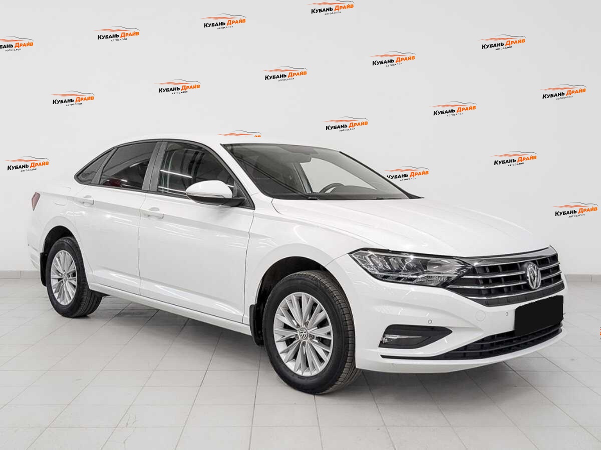 Volkswagen Jetta 2020 года с пробегом. Фото: #2