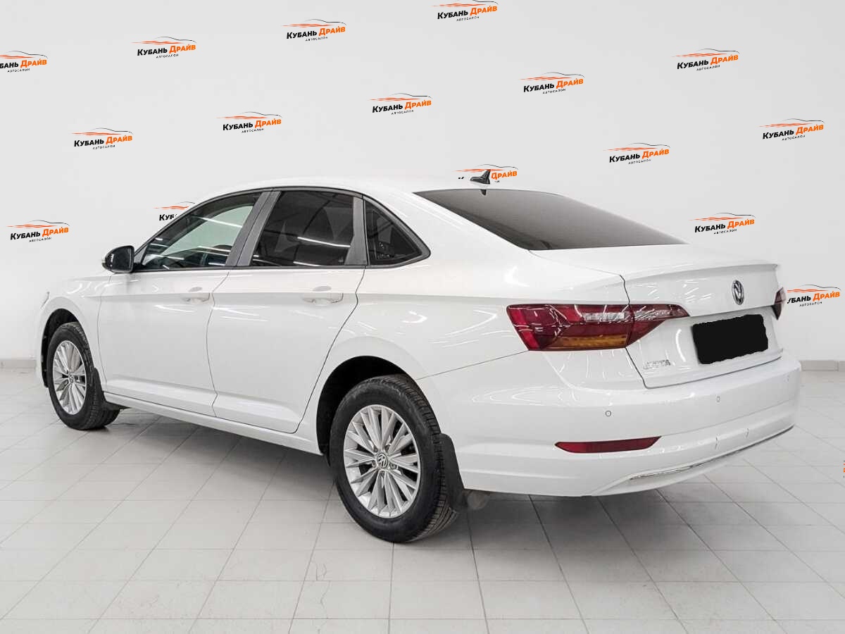 Volkswagen Jetta 2020 года с пробегом. Фото: #6