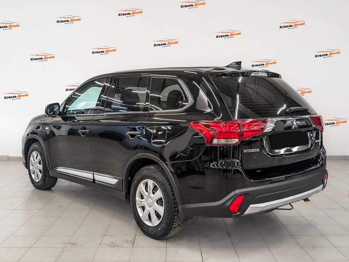 Mitsubishi Outlander 2018 года с пробегом. Фото: #6
