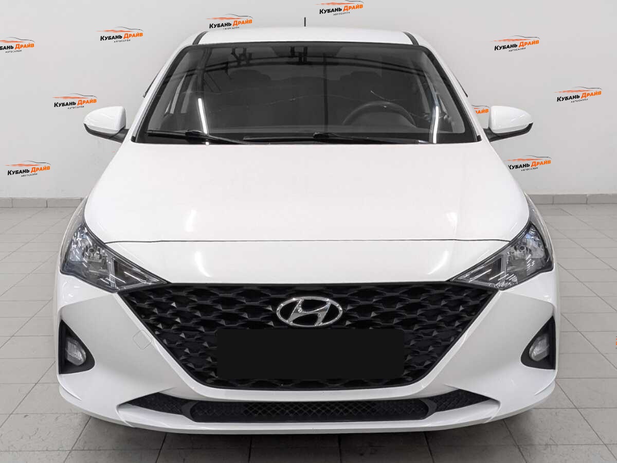 Hyundai Solaris 2021 года с пробегом. Фото: #1