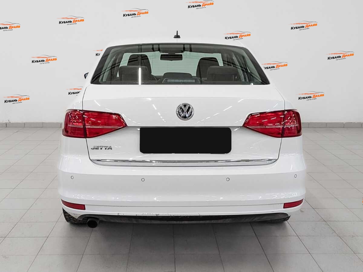 Volkswagen Jetta 2016 года с пробегом. Фото: #5