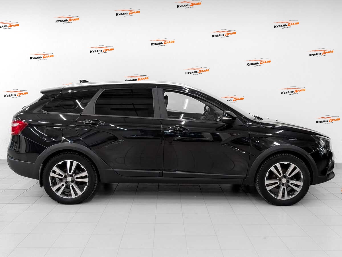 Lada (ВАЗ) Vesta 2019 года с пробегом. Фото: #3