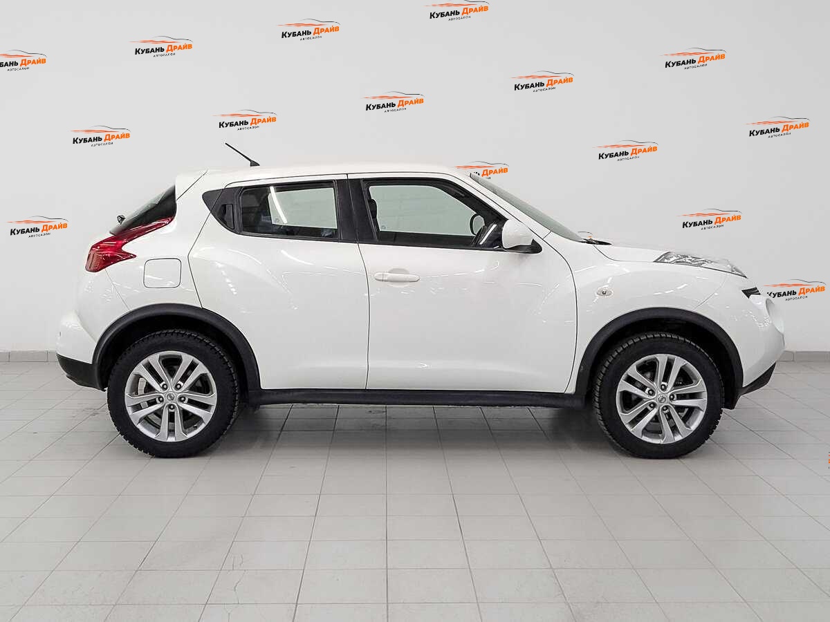 Nissan Juke 2014 года с пробегом. Фото: #3