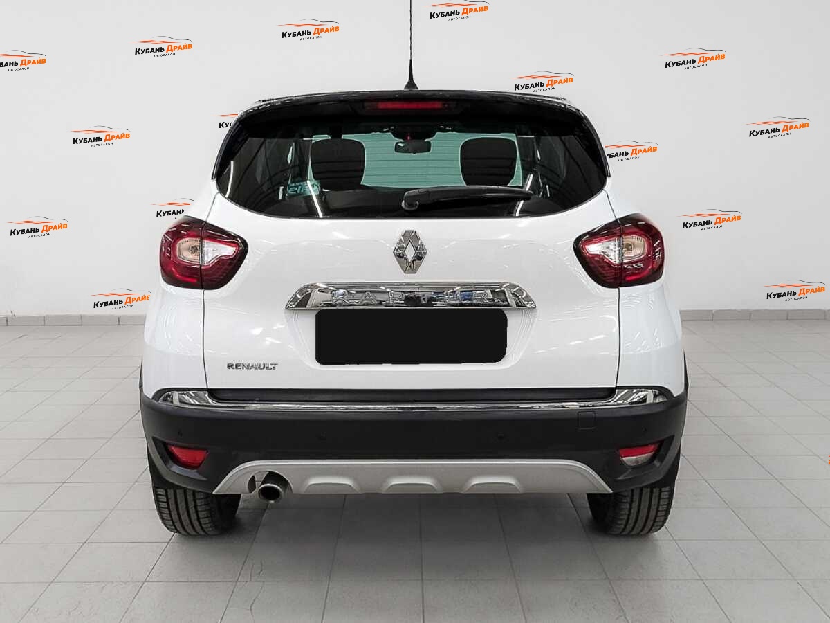 Renault Kaptur 2017 года с пробегом. Фото: #5