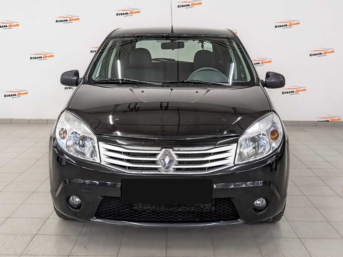 Renault Sandero 2012 года с пробегом. Фото: #1