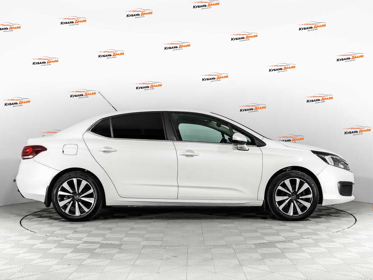 Citroen C4 2016 года с пробегом. Фото: #3
