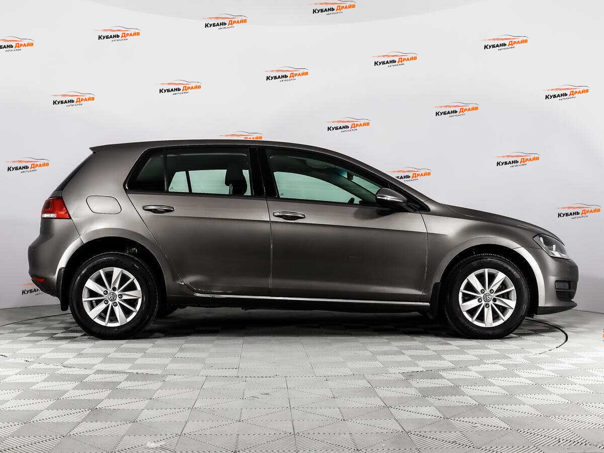 Volkswagen Golf 2013 года с пробегом. Фото: #3